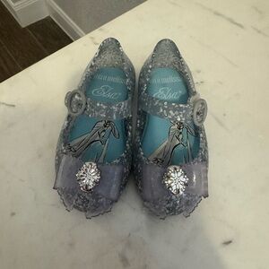 Mini Melissa frozen shoes size 6